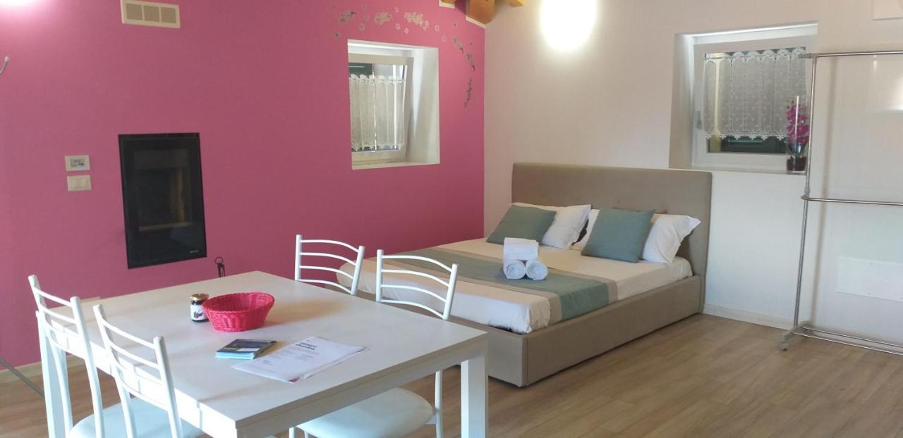 Residenze Lariane Apartment คอลีโก ภายนอก รูปภาพ